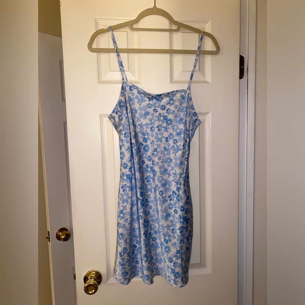 Forever21 Blue Floral Dress